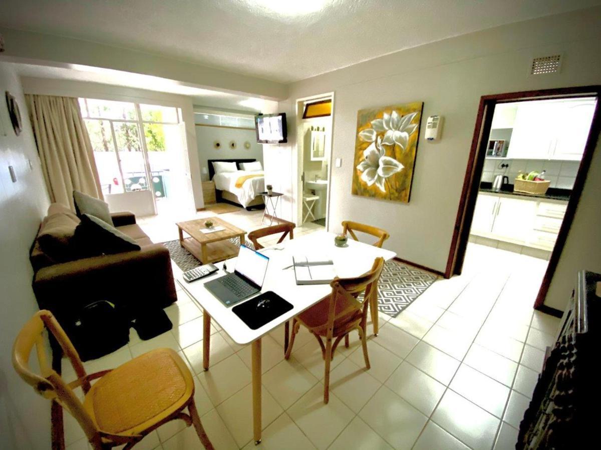 Laboria 102 & 103 Daire Harrismith Dış mekan fotoğraf